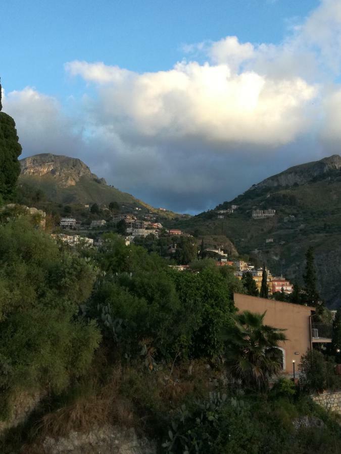 Iriss Bed & Breakfast Taormina Luaran gambar